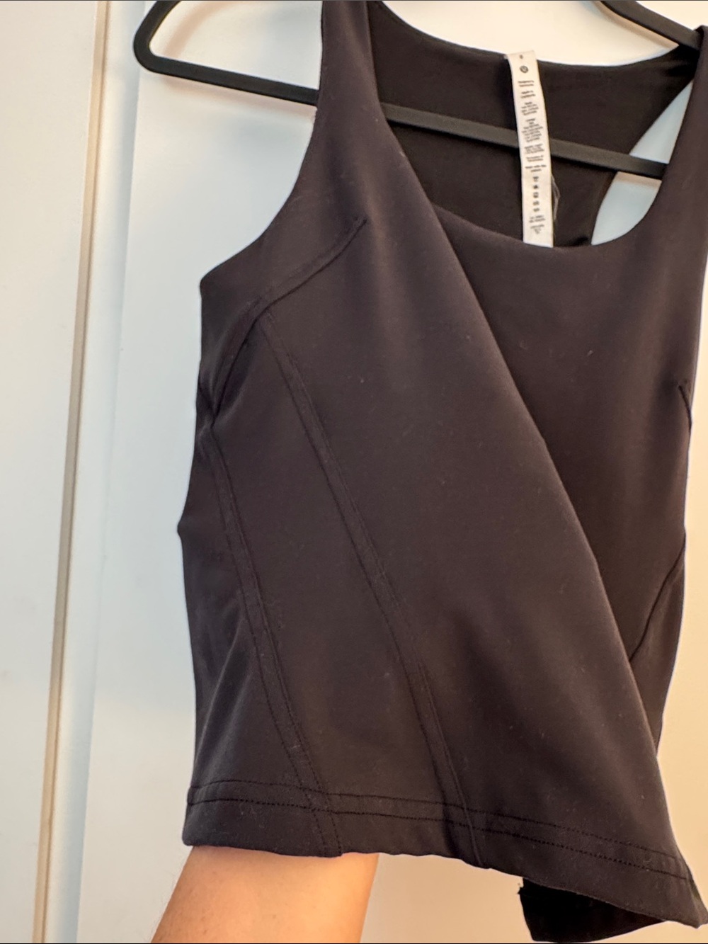 lululemon athletica Black Scoop Neck Performance Tank built-in bra - Picture 3 of 6